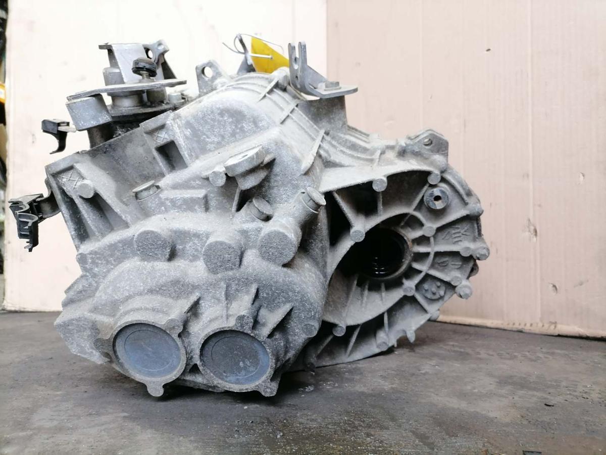 Mitsubishi Colt Z30 original 5 Gang Schaltgetriebe 1,1 55KW Bj.2006